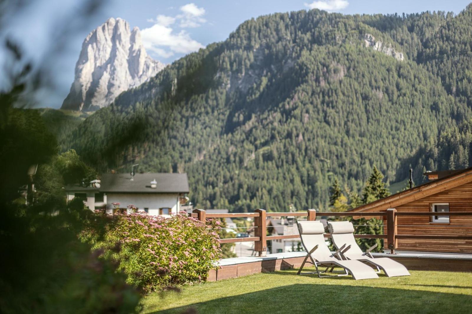 Apartments Chalet Anna St. Ulrich in Gröden Exterior foto